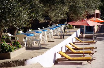 Auberge Bab Imouzzer Hotel Agadir Riad Agadir :  services enfants