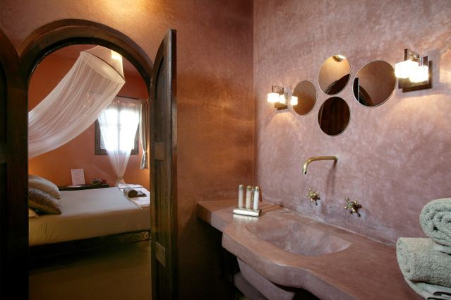 Riad "Les Mille & Une Nuits" Hotel Essaouira Riad Essaouira : Exemple de chambre